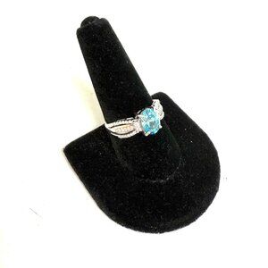 😍"Put a Ring On IT Event" Cambodian Zircon & Moissanite Ring